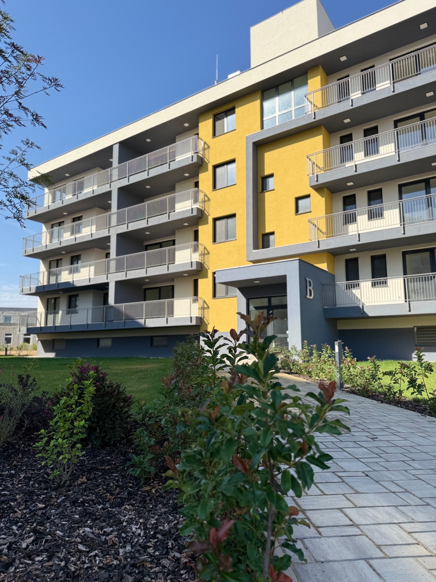 A Horizont Lakópark B épülete — 7. kép
